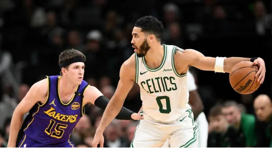 包含凯尔特人球员防守端表现抢眼，稳固榜首位置的词条