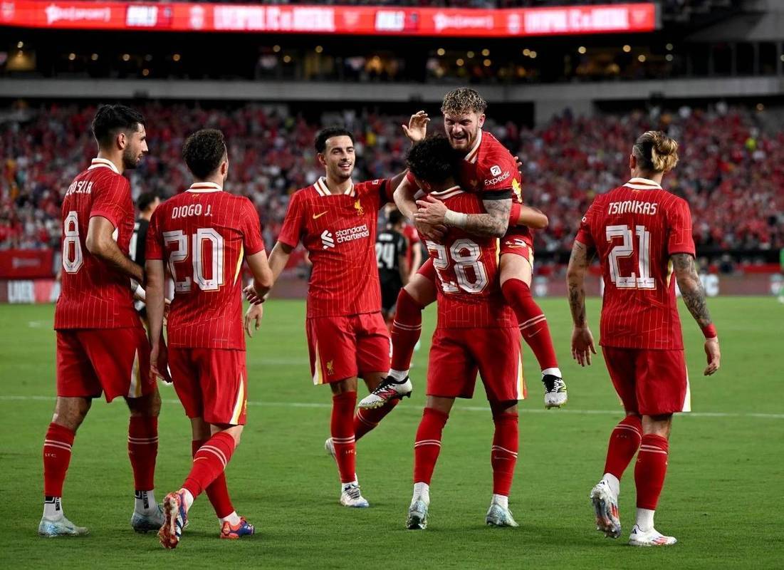 包含利物浦开场5分钟连进两球，孙兴慜防线形同虚设！的词条